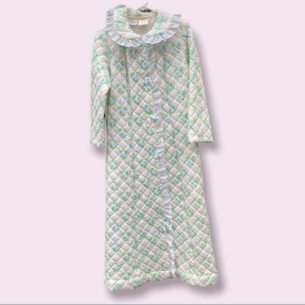 JCPenney Vintage Quilted Floral floor Length Robe Grandmacore Cottagecore